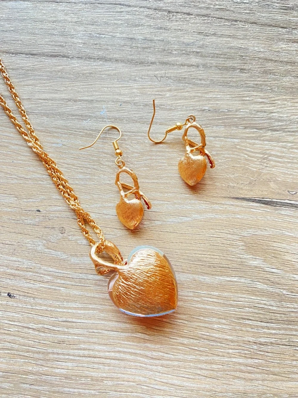 Red Crystal Heart Jewelry Set Gold Rope Chain Pendant Necklace Matching Dangle E
